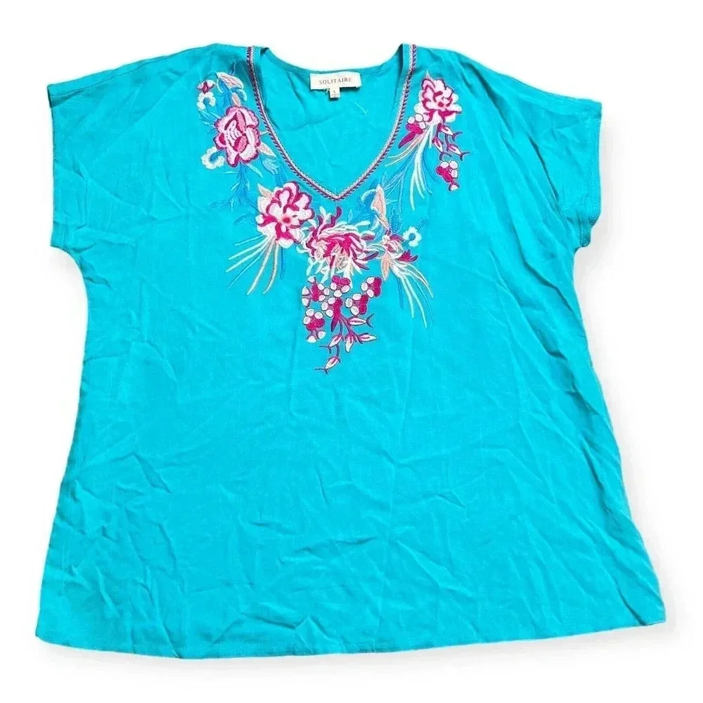 Solitaire Womens Turquoise Floral Embroidered Short Sleeve Blouse Sz S Bohemian